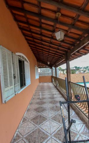 Casa para alugar com 200m², 3 quartos e 3 vagas Casa para alugar com 200m², 3 quartos e 3 vagasVaranda