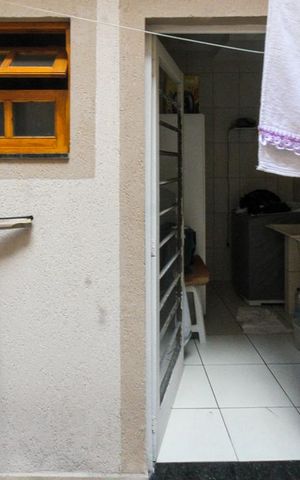 Casa à venda com 160m², 2 quartos e 4 vagasQuintal