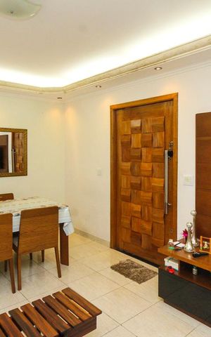Casa à venda com 160m², 2 quartos e 4 vagasSala