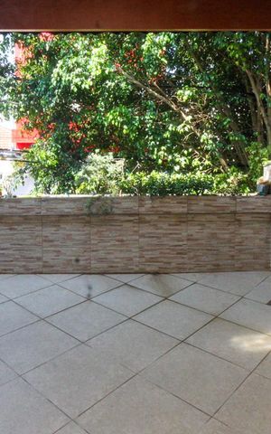 Casa à venda com 160m², 2 quartos e 4 vagasvaranda