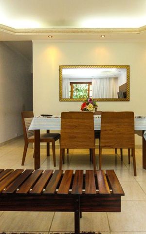 Casa à venda com 160m², 2 quartos e 4 vagasSala