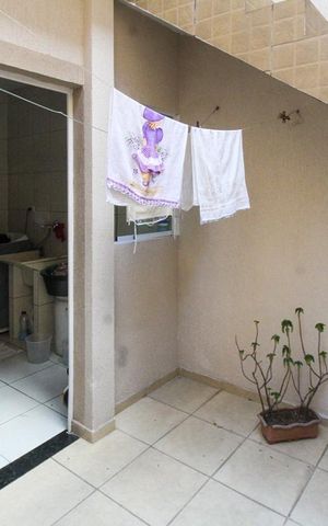 Casa à venda com 160m², 2 quartos e 4 vagasQuintal
