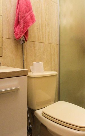 Casa à venda com 160m², 2 quartos e 4 vagasBanheiro da Suite