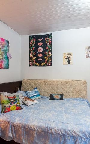 Casa à venda com 130m², 4 quartos e 2 vagasQuarto 3
