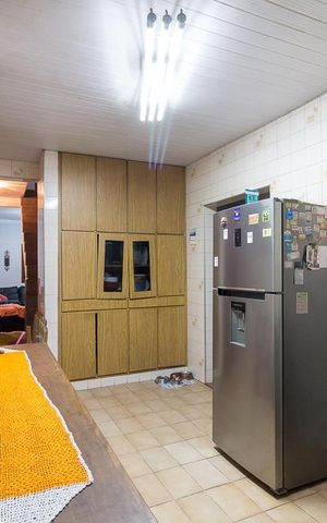 Casa à venda com 130m², 4 quartos e 2 vagasCozinha