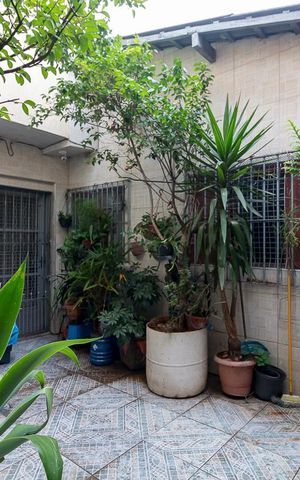 Casa à venda com 130m², 4 quartos e 2 vagasQuintal