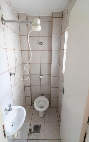 Apartamento à venda com 84m², 2 quartos e sem vagaBanheiro de serviço