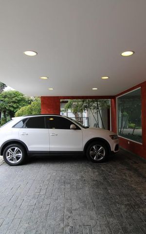 Casa à venda com 263m², 4 quartos e 3 vagas Casa à venda com 263m², 4 quartos e 3 vagasGaragem
