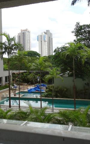 Apartamento para alugar com 33m², 1 quarto e 1 vagaVista varanda