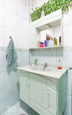 Apartamento à venda com 90m², 2 quartos e sem vagaBanheiro