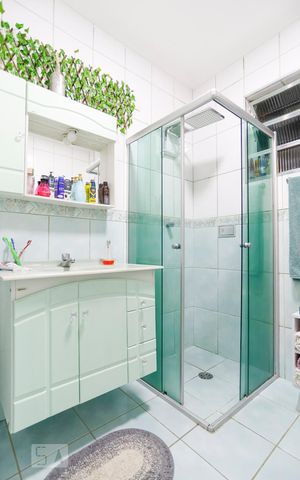 Apartamento à venda com 90m², 2 quartos e sem vagaBanheiro