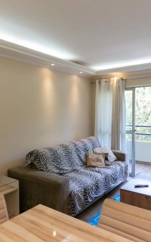 Apartamento à venda com 70m², 2 quartos e 1 vaga Apartamento à venda com 70m², 2 quartos e 1 vagaSala