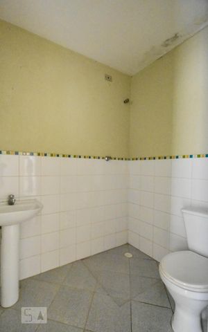 Casa à venda com 125m², 2 quartos e 2 vagasLavabo