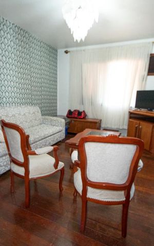 Casa à venda com 400m², 4 quartos e 4 vagasSala de Estar 2