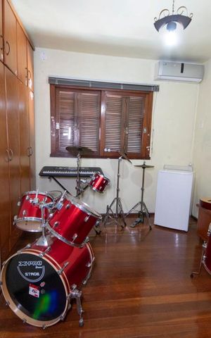 Casa à venda com 400m², 4 quartos e 4 vagasQuarto 3
