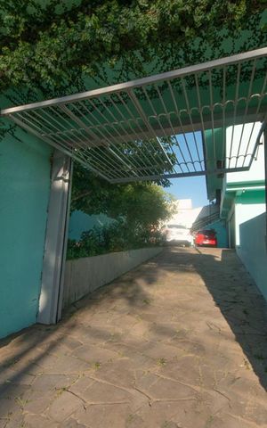 Casa à venda com 400m², 4 quartos e 4 vagasGaragem