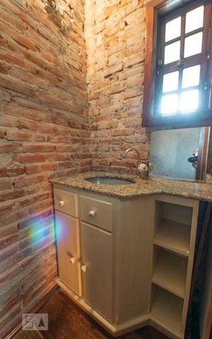 Casa à venda com 400m², 4 quartos e 4 vagasLavabo