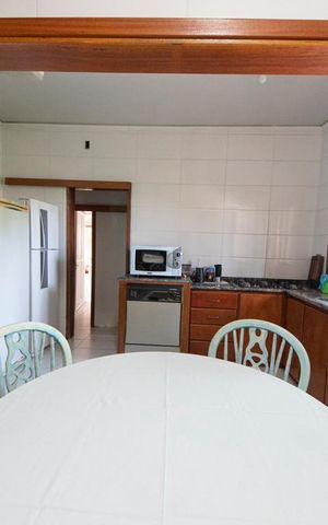 Casa à venda com 400m², 4 quartos e 4 vagasCozinha