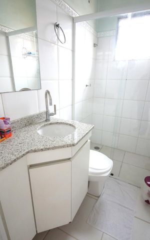 Casa à venda com 200m², 3 quartos e 2 vagasBanheiro