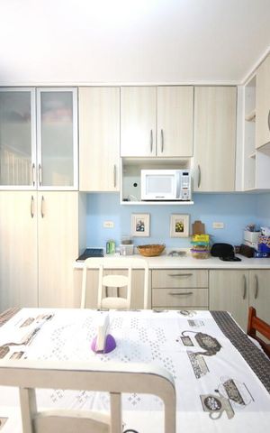 Casa à venda com 200m², 3 quartos e 2 vagasCopa