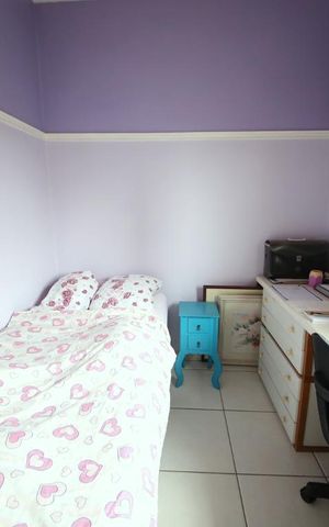 Casa à venda com 200m², 3 quartos e 2 vagasQuarto 1