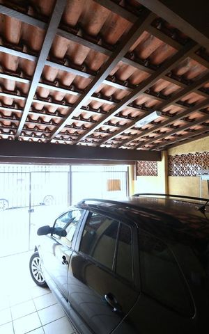 Casa à venda com 200m², 3 quartos e 2 vagasGaragem