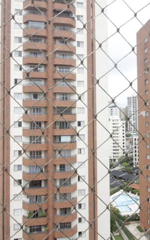 Apartamento à venda com 90m², 2 quartos e 2 vagasVista da varanda