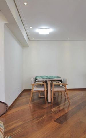 Apartamento à venda com 90m², 2 quartos e 2 vagasSala