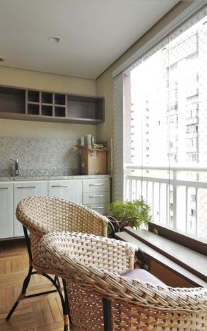 Apartamento à venda com 90m², 2 quartos e 2 vagasVaranda