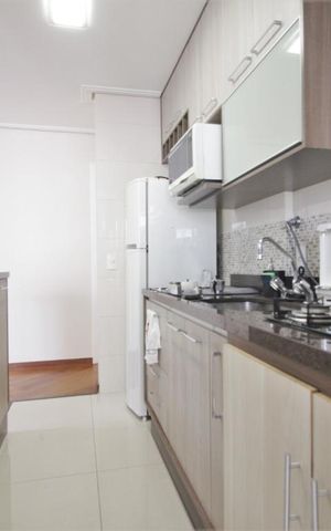 Apartamento à venda com 90m², 2 quartos e 2 vagasCozinha