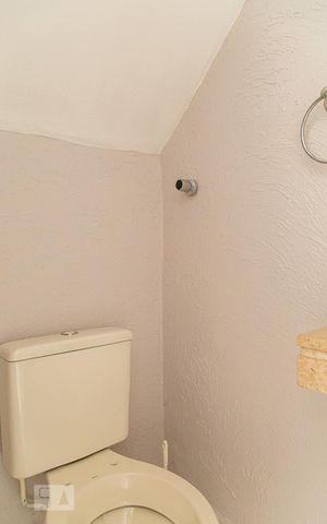 Casa de condomínio à venda com 150m², 2 quartos e 2 vagas Casa de condomínio à venda com 150m², 2 quartos e 2 vagasLavabo