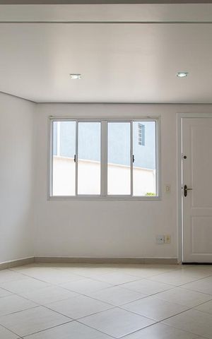 Casa de condomínio à venda com 150m², 2 quartos e 2 vagas Casa de condomínio à venda com 150m², 2 quartos e 2 vagasSala