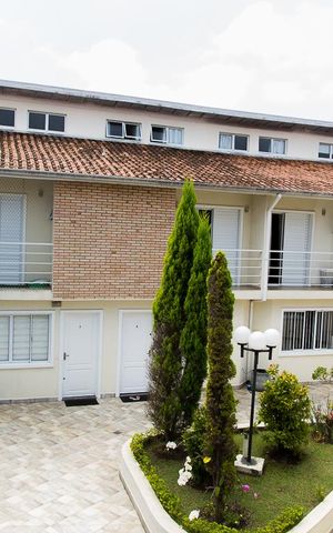 Casa de condomínio à venda com 150m², 2 quartos e 2 vagas Casa de condomínio à venda com 150m², 2 quartos e 2 vagasVista da varanda da suíte 2