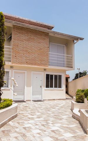 Casa de condomínio à venda com 150m², 2 quartos e 2 vagas Casa de condomínio à venda com 150m², 2 quartos e 2 vagasÁrea comum