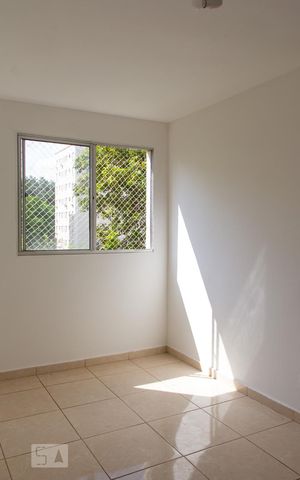 Apartamento para alugar com 45m², 2 quartos e 1 vagaSala