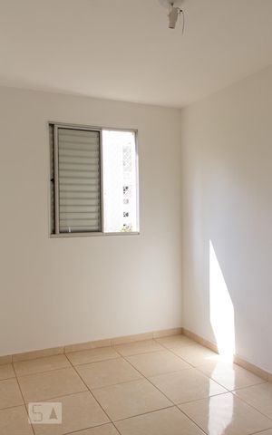 Apartamento para alugar com 45m², 2 quartos e 1 vagaQuarto 1
