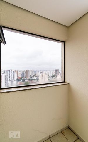 Apartamento à venda com 280m², 3 quartos e 4 vagas Apartamento à venda com 280m², 3 quartos e 4 vagasTerraço