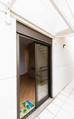 Apartamento à venda com 280m², 3 quartos e 4 vagas Apartamento à venda com 280m², 3 quartos e 4 vagasVaranda da Suíte
