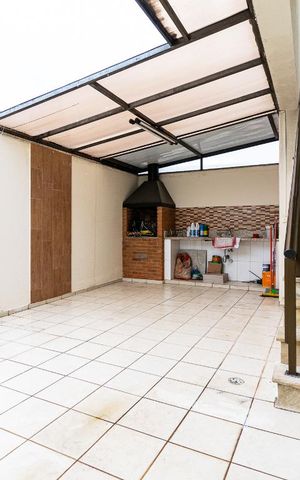 Apartamento à venda com 280m², 3 quartos e 4 vagas Apartamento à venda com 280m², 3 quartos e 4 vagasÁrea Gourmet