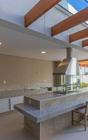 Apartamento à venda com 70m², 3 quartos e 2 vagas Apartamento à venda com 70m², 3 quartos e 2 vagasÁrea comum - Churrasqueira