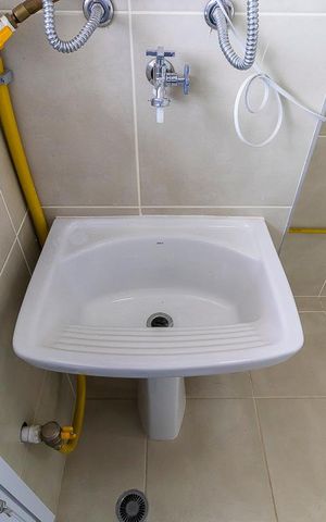Apartamento à venda com 70m², 3 quartos e 2 vagas Apartamento à venda com 70m², 3 quartos e 2 vagasÁrea de serviço