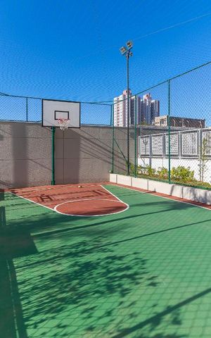 Apartamento à venda com 70m², 3 quartos e 2 vagas Apartamento à venda com 70m², 3 quartos e 2 vagasÁrea comum - Quadra