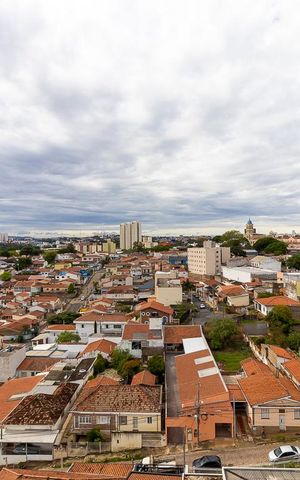 Apartamento à venda com 70m², 3 quartos e 2 vagas Apartamento à venda com 70m², 3 quartos e 2 vagasVista da varanda