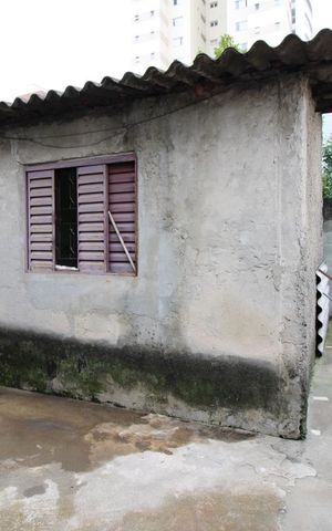 Casa à venda com 270m², 2 quartos e 2 vagasÁrea de Serviço