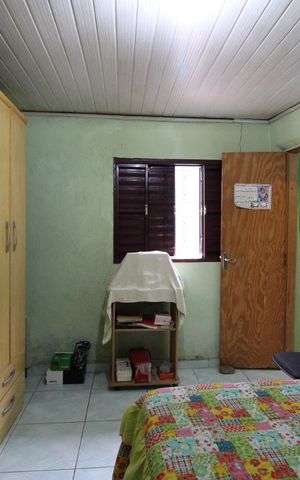 Casa à venda com 270m², 2 quartos e 2 vagasQuarto