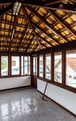 Casa de condomínio à venda com 362m², 4 quartos e 2 vagas Casa de condomínio à venda com 362m², 4 quartos e 2 vagasAnexo da Suíte 2