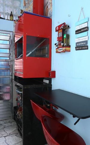 Casa à venda com 100m², 2 quartos e 2 vagasÁrea de Serviço