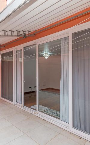 Casa à venda com 155m², 3 quartos e 2 vagasVaranda da Sala