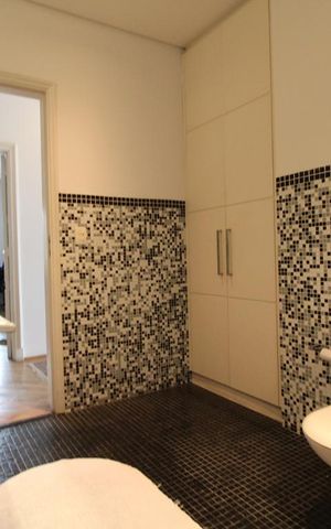 Casa à venda com 875m², 4 quartos e 6 vagasBanheiro Social
