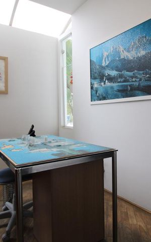 Casa à venda com 875m², 4 quartos e 6 vagasEscritório